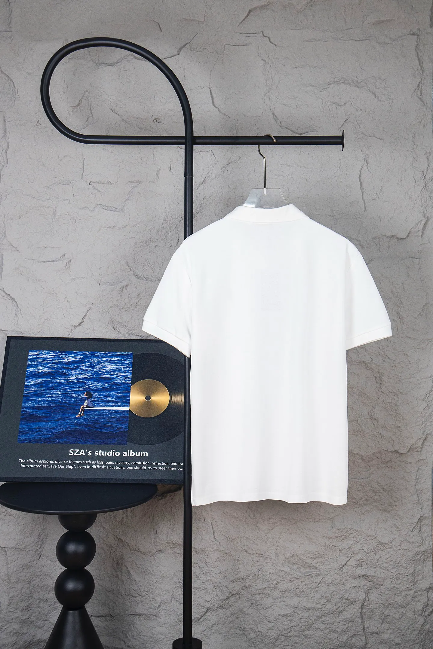 P130 Ralph Lauren/Ralph Lauren men's clothing American retro classic summer polo short-sleeved business casual spring and summer new men's pique cotton short-sleeved shirts There is a small amount left in the original order All fabric accessories are supplied by customers The pique fabric is very comfortable for the upper body in summer, breathable and light, feels delicate, soft and comfortable, skin-friendly, the details and craftsmanship are very good, a must-have for men's wardrobe, the version is simple and elegant, fashionable and casual, the upper body is super handsome. Don't miss it if you like it. Original cotton and linen material, skin-friendly and comfortable, breathable and refreshing The classic embroidered logo is invincible and versatile, suitable for both business and leisure. A complete set of three-label accessories, black, white, navy blue, gray SIZE: S-XL